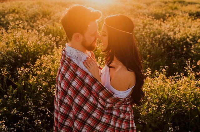 5 Ways to Make Stronger Long-Distance Relationship Work
